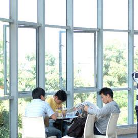 Students - Esme's (?) Cafe