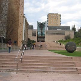 University Mall/Main Walkway