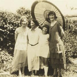Christmas Day - Ethel Clancy, ?, ?, Nell Buckland