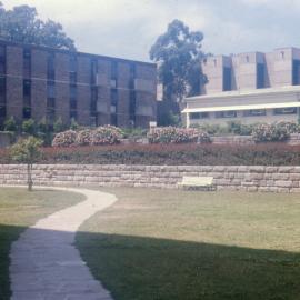 Walkway near Philip Baxter College, Huts and Goldstein College