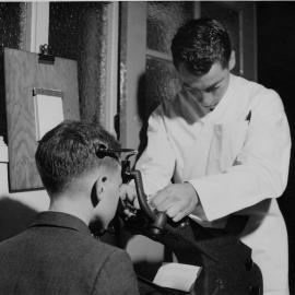 Optometry student - Eye Examination