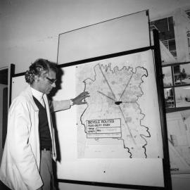 Associate Professor Elias Duek-Cohen