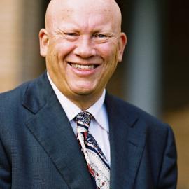 Faculty of Commerce & Economics Staff -  Peter Swan