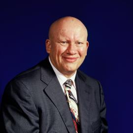 Faculty of Commerce & Economics Staff -  Peter Swan