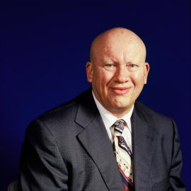 Faculty of Commerce & Economics Staff -  Peter Swan