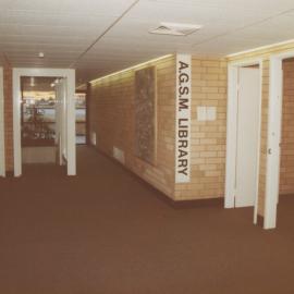 Australian Graduate School of Management (AGSM) Library