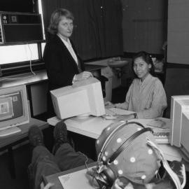 School of Psychology - Sally Andrews, Maria Jaramillo.