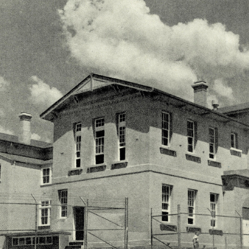 Alexander Mackie College Calendars & Handbooks
