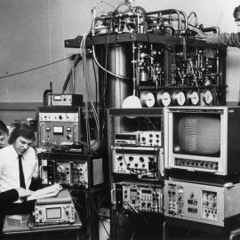 School of Physics - Cryostat and Electronic Equipment