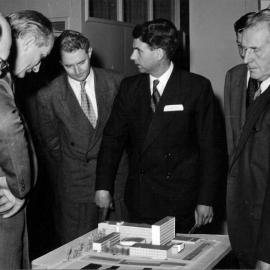 School of Metallurgy - Australian Institute of Metals visit