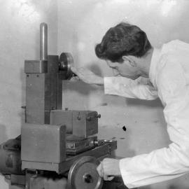 School of Metallurgy - Equipment - Tony Malin with surface grinder