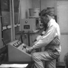 School of Metallurgy - Equipment - Campbell Cripps Clark