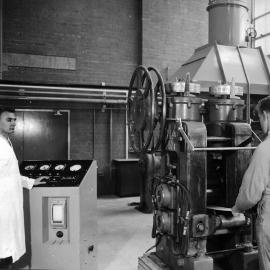 School of Metallurgy - Neil McDonald, Allan "Tex" Morton