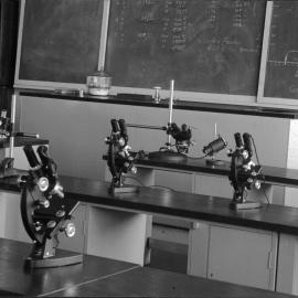 School of Metallurgy - Undergraduate class experiments