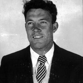 School of Metallurgy Staff - Ron Nay
