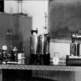 School of Metallurgy - Class Experiments at North Sydney Technical College