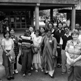Regina Bohler with AusAID students near Squarehouse
