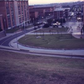 Main Walkway to Anzac Parade