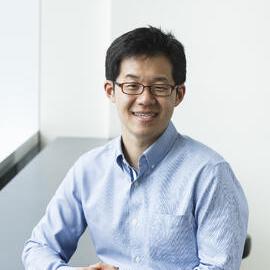 Chang-Mo Kang