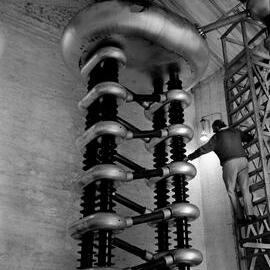 School of Physics - Equipment in Laboratory